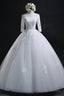 Elegant Ball Gowns Bateau Long Tulle Wedding Dresses With Lace
