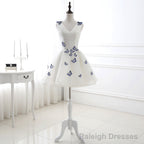 A Line V Neck Sleeveless Appliques Tulle Homecoming Dresses, Short Prom Dresses