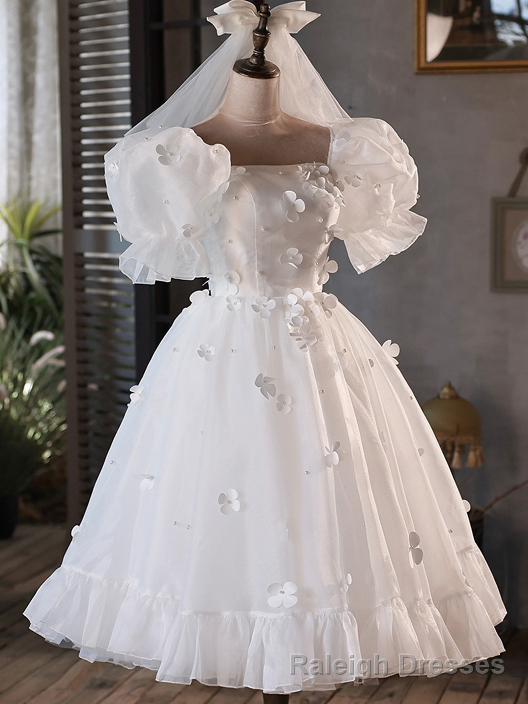 White Tulle Short A Line Prom Dress, Cute Puff Sleeve Prom Dress Main image