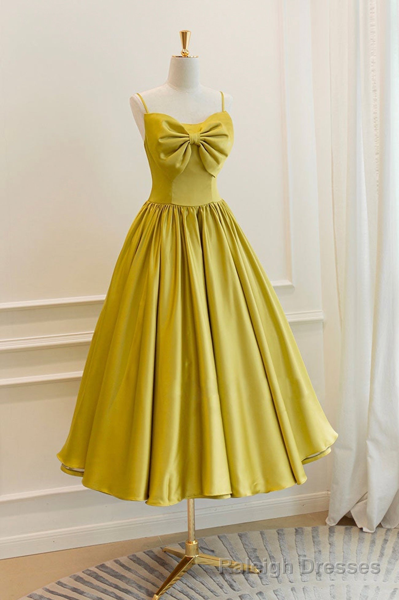 Yellow Satin Short Prom Dresses, Cute A-Line Bow Homecoming Dresses Secondary image