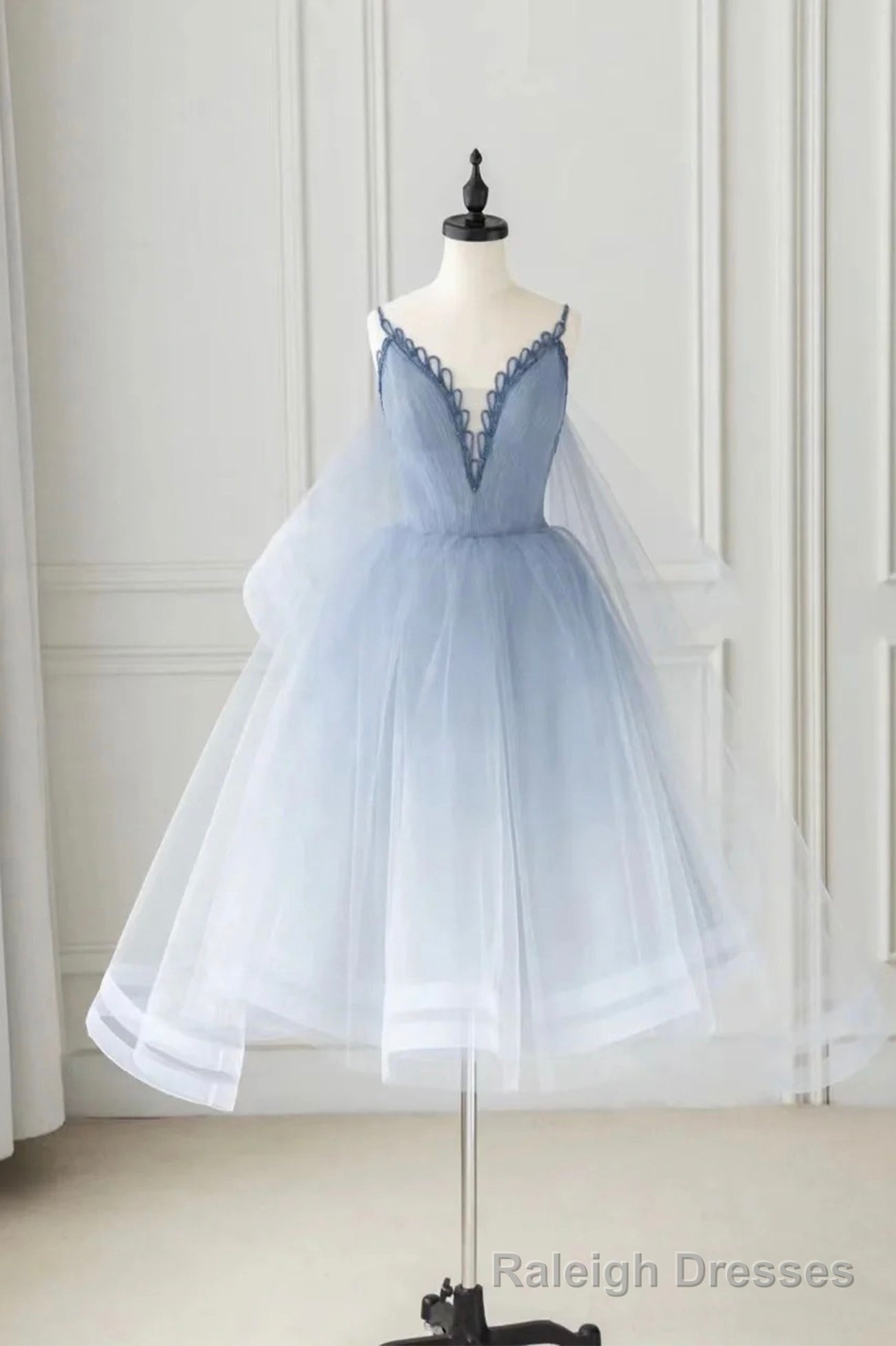 Cute V Neck Tulle Short Prom Dress, A Line Prom Homecoming Dress Main image