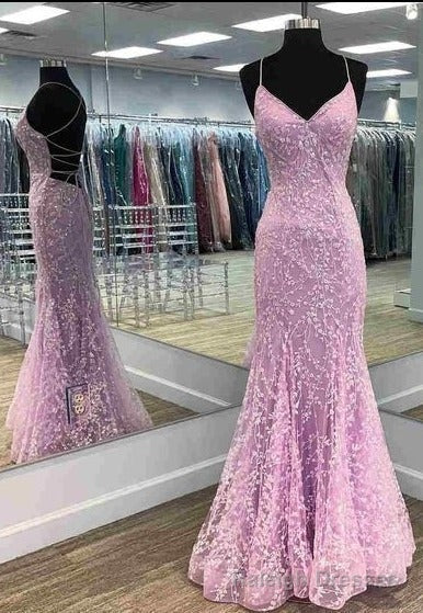 Gorgeous Mermaid Lilac Prom Dress with Embroidery Main image
