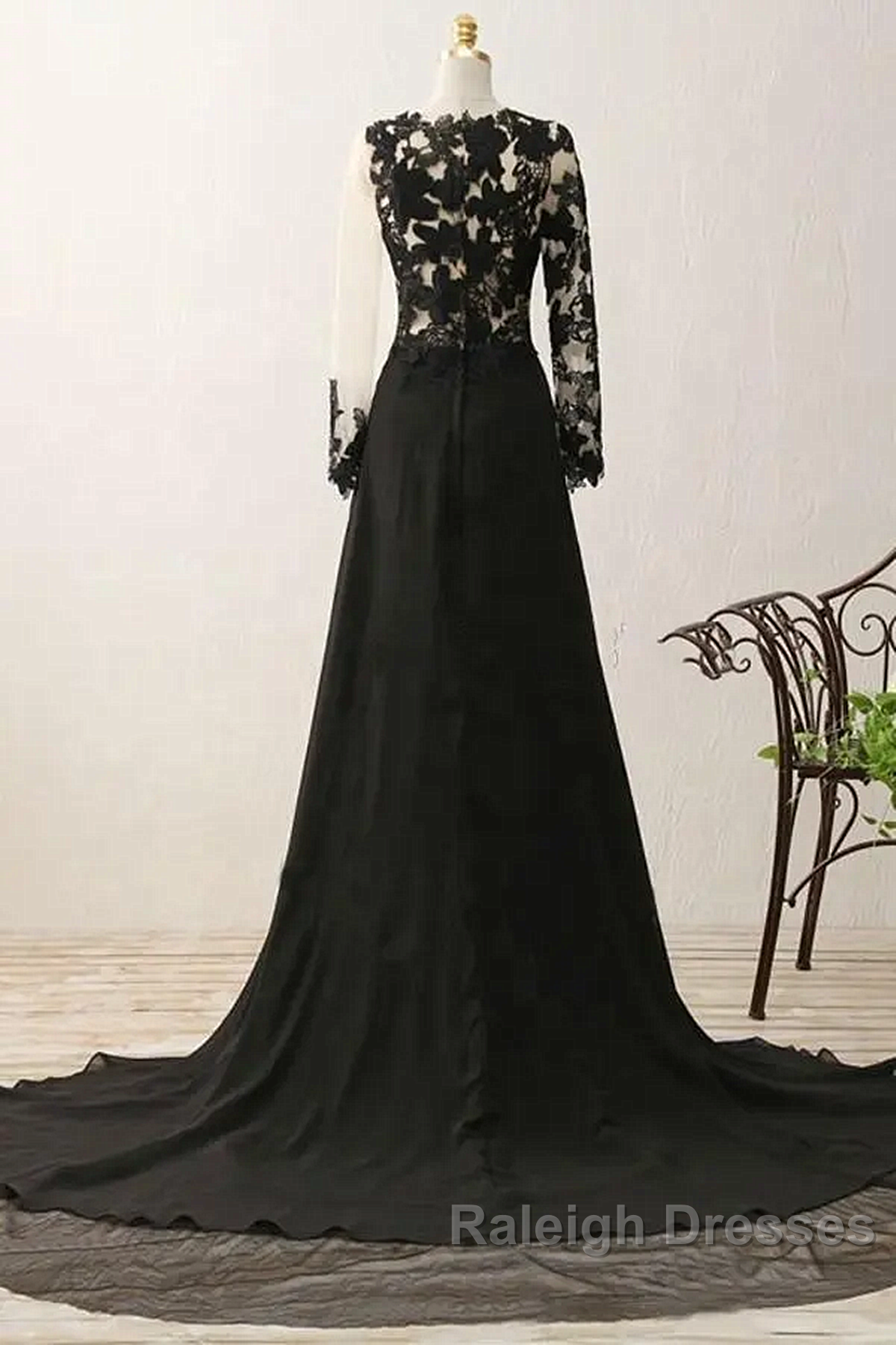 Black Long Sleeves Chiffon With Lace Evening Dress, Black A-Line Party Dress With Leg Slit Secondary image