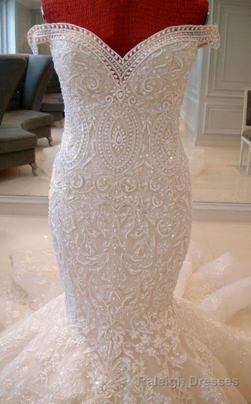 Mermaid Satin Off Shoulder Chapel Train Wedding Dresses Secondary image