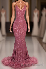 2023 Charming Mermaid Hot Pink Sequence With Feathers Halter Backless Prom Dresses