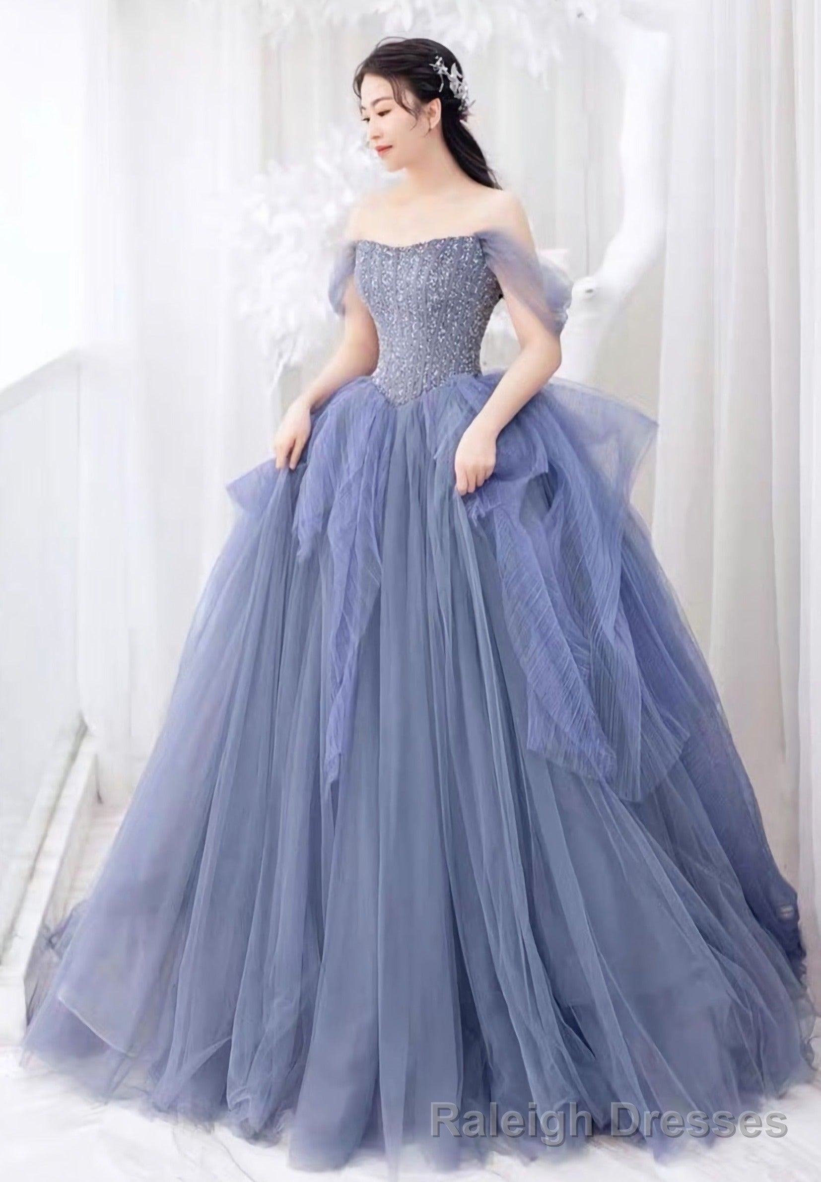 Blue Sweetheart Neck Tulle Beads Sequin Long Prom Dress Main image