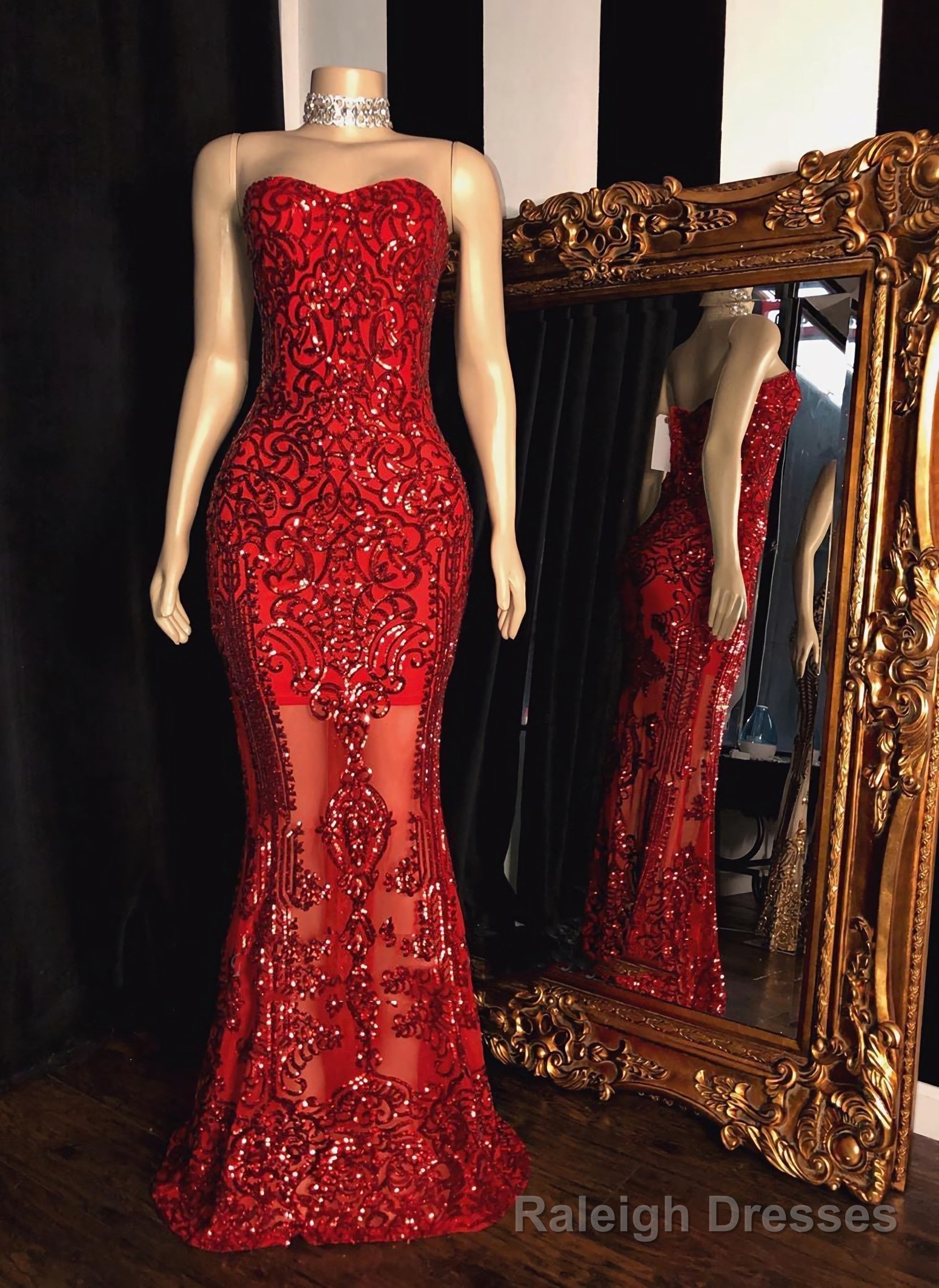 2025 Red Sheath Sweetheart Strapless Floor Length Tulle Lace Prom Dresses Main image