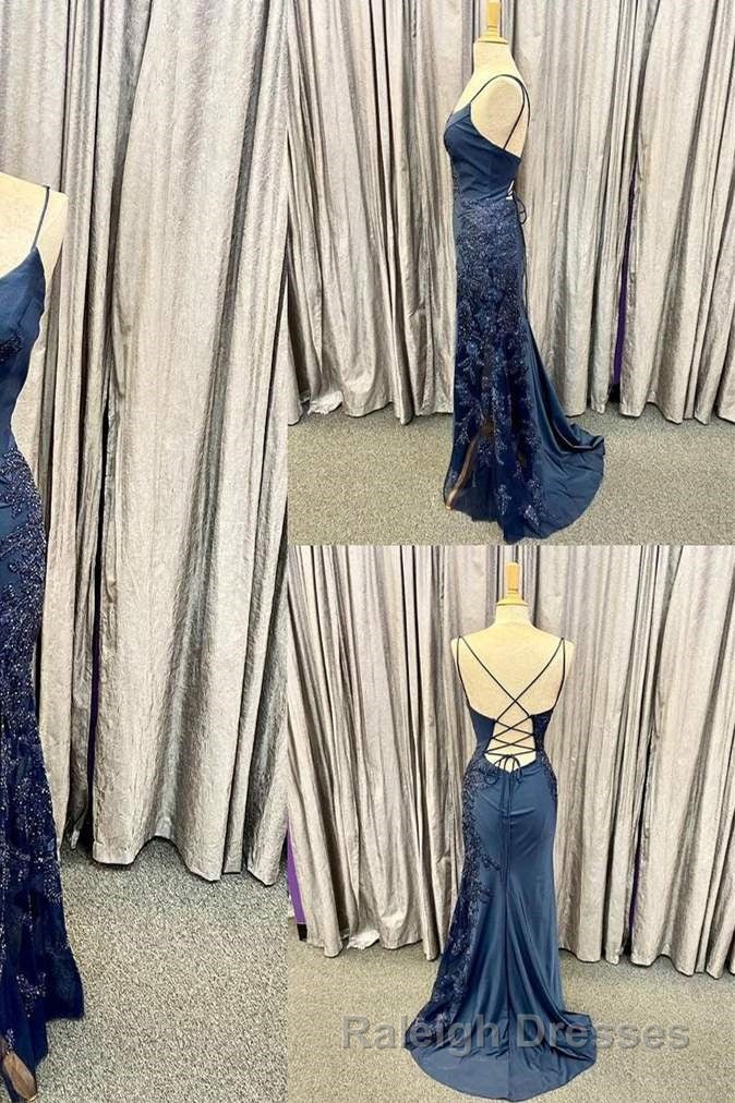 Elegant Navy Blue Long Prom Dress with Lace Appliques Main image