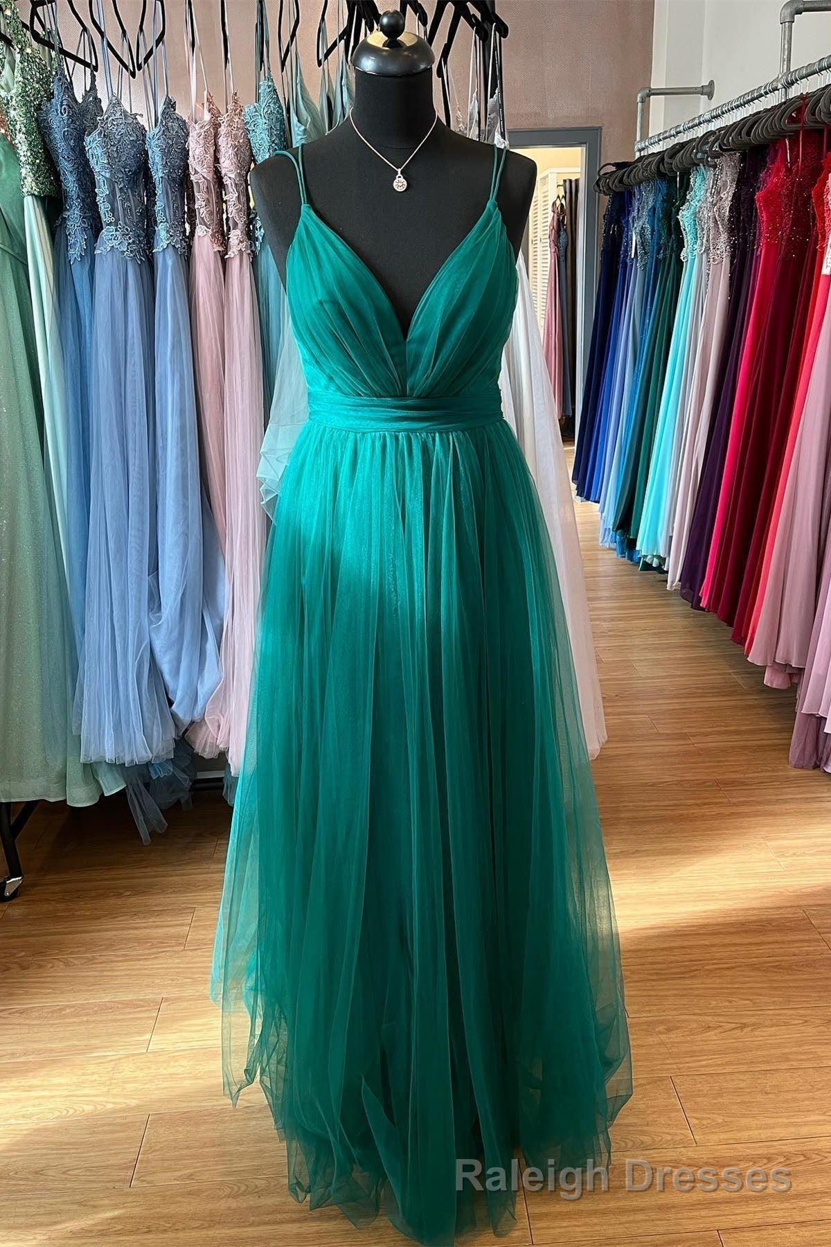 Hunter Green A-line Plunging V Neck Double Straps Pleated Long Prom Dress Main image