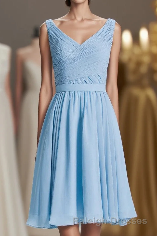 Blue Chiffon A-line Pleated Short Bridesmaid Dress Main image
