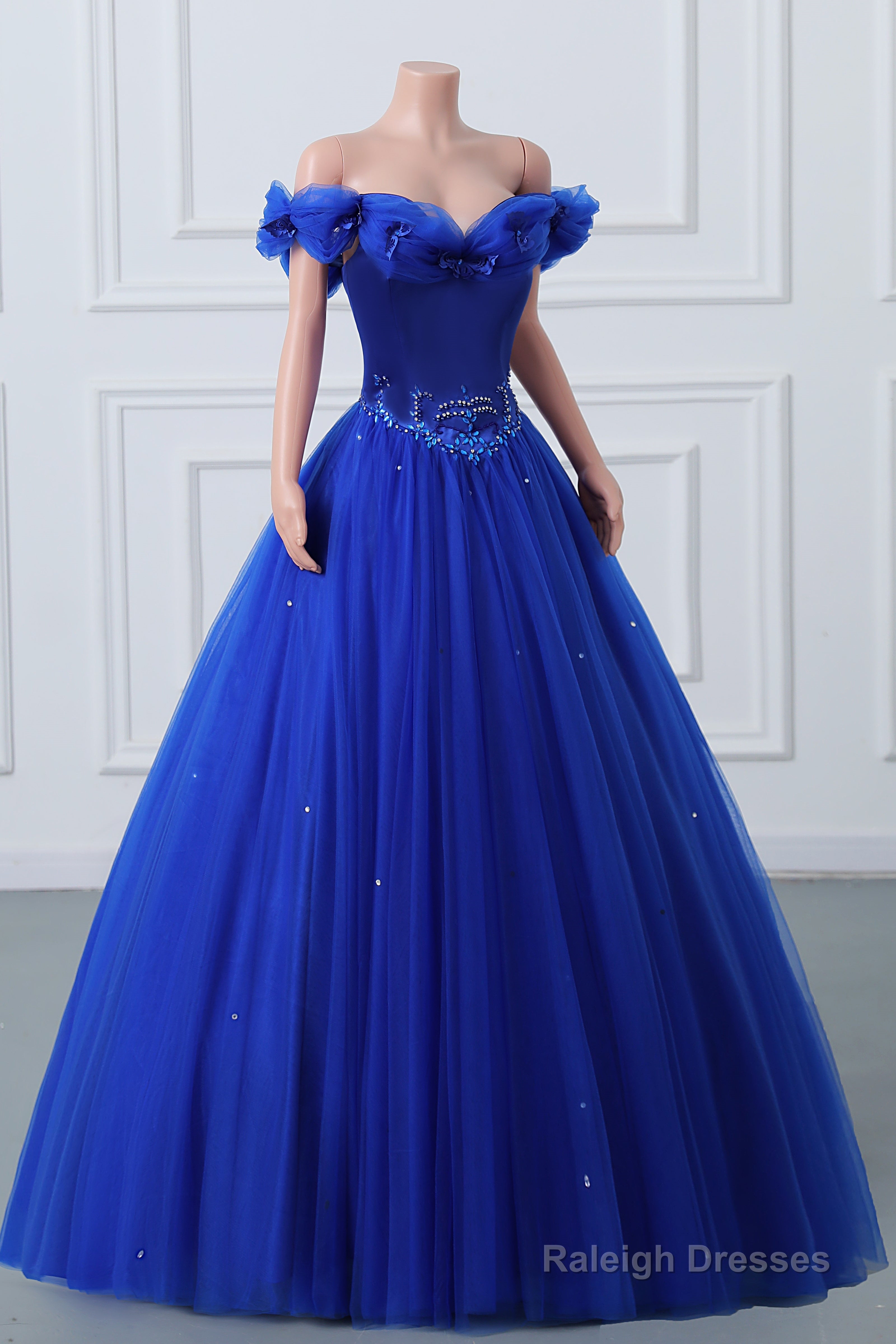 Royal Blue Off-the-shoulder Sweetheart Beaded Flowers Ball Gown Tulle Prom Dresses Secondary image