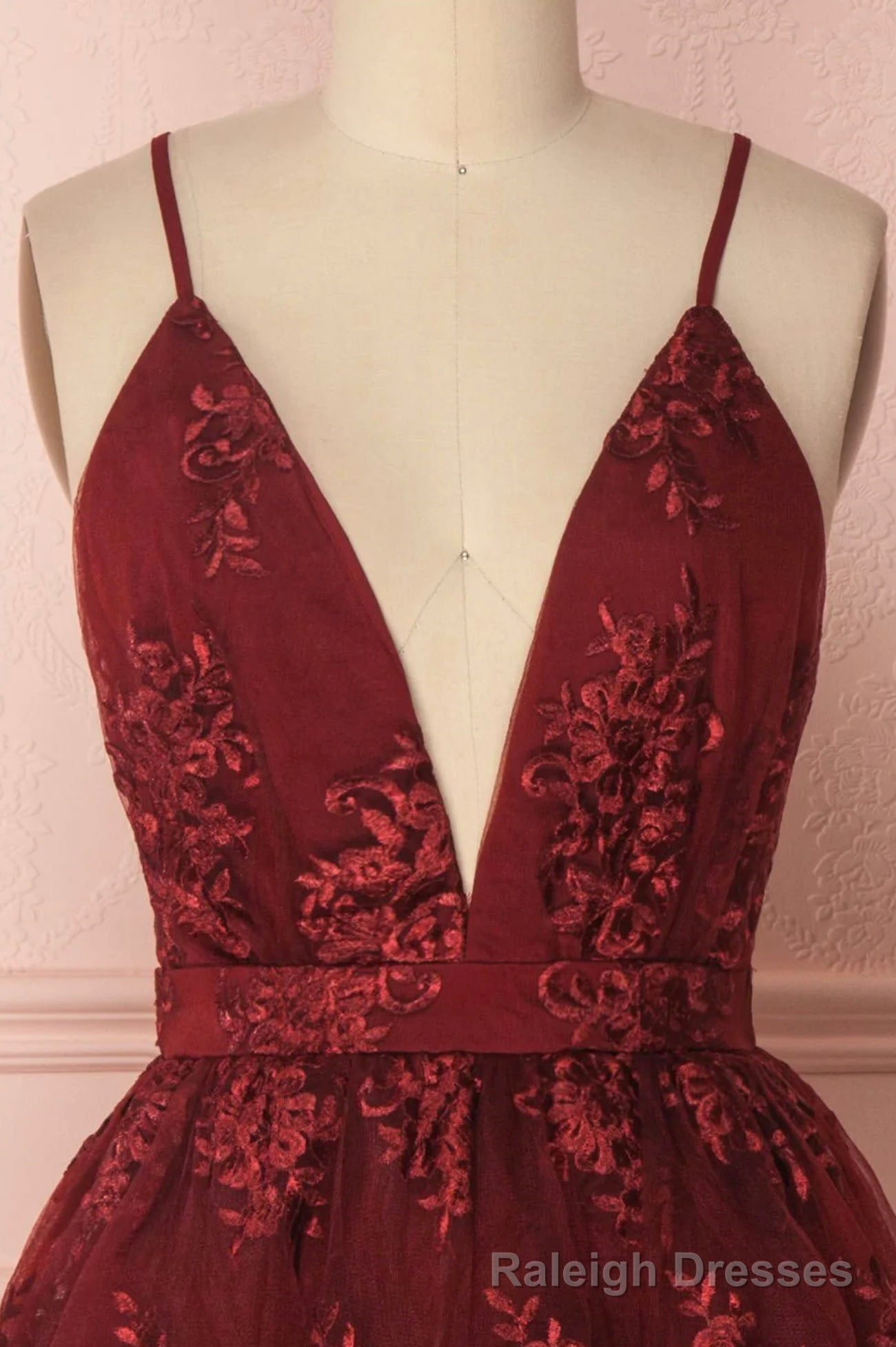 Burgundy V Neck Lace Short Backless Prom Dress, Cute Lace Prom Dress