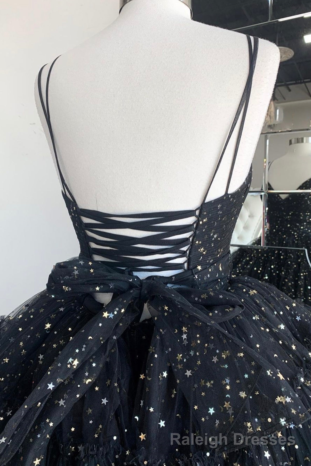 Black V-Neck Tulle Long Prom Dresses, High Low Evening Party Dresses Secondary image