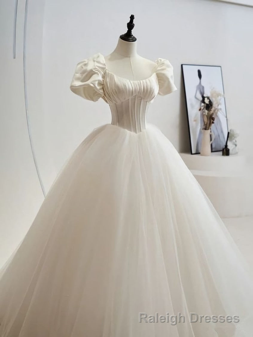 2026 Charming White Ball Gowns Long Prom Dresses Main image