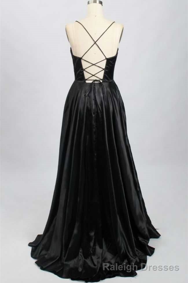 A-Line Black Sweetheart Lace-Up Prom Gown Main image