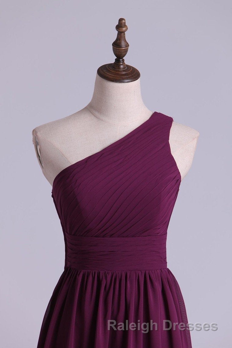 Magenta Chiffon One-Shoulder A-Line Long Bridesmaid Dress Secondary image