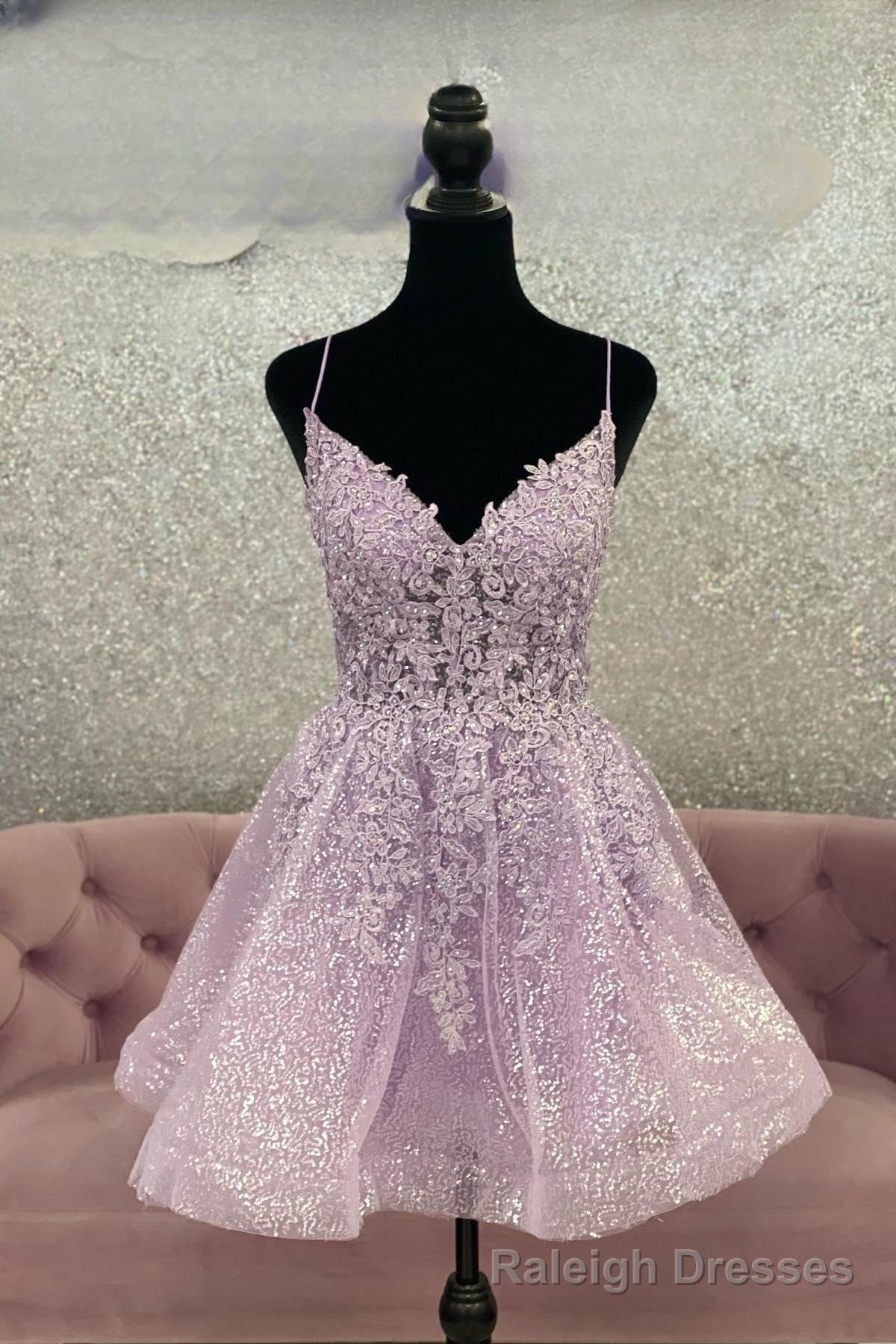 Lilac A Line Sequined Appliques Straps V Neck Homecoming Dress