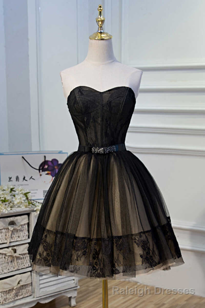 A Line Black Lace Sweetheart Homecoming Dress Main image