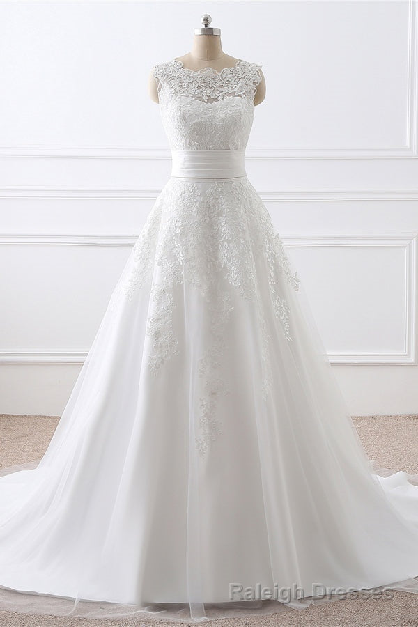 Sleeveless White Wedding Dress with Applique Main image