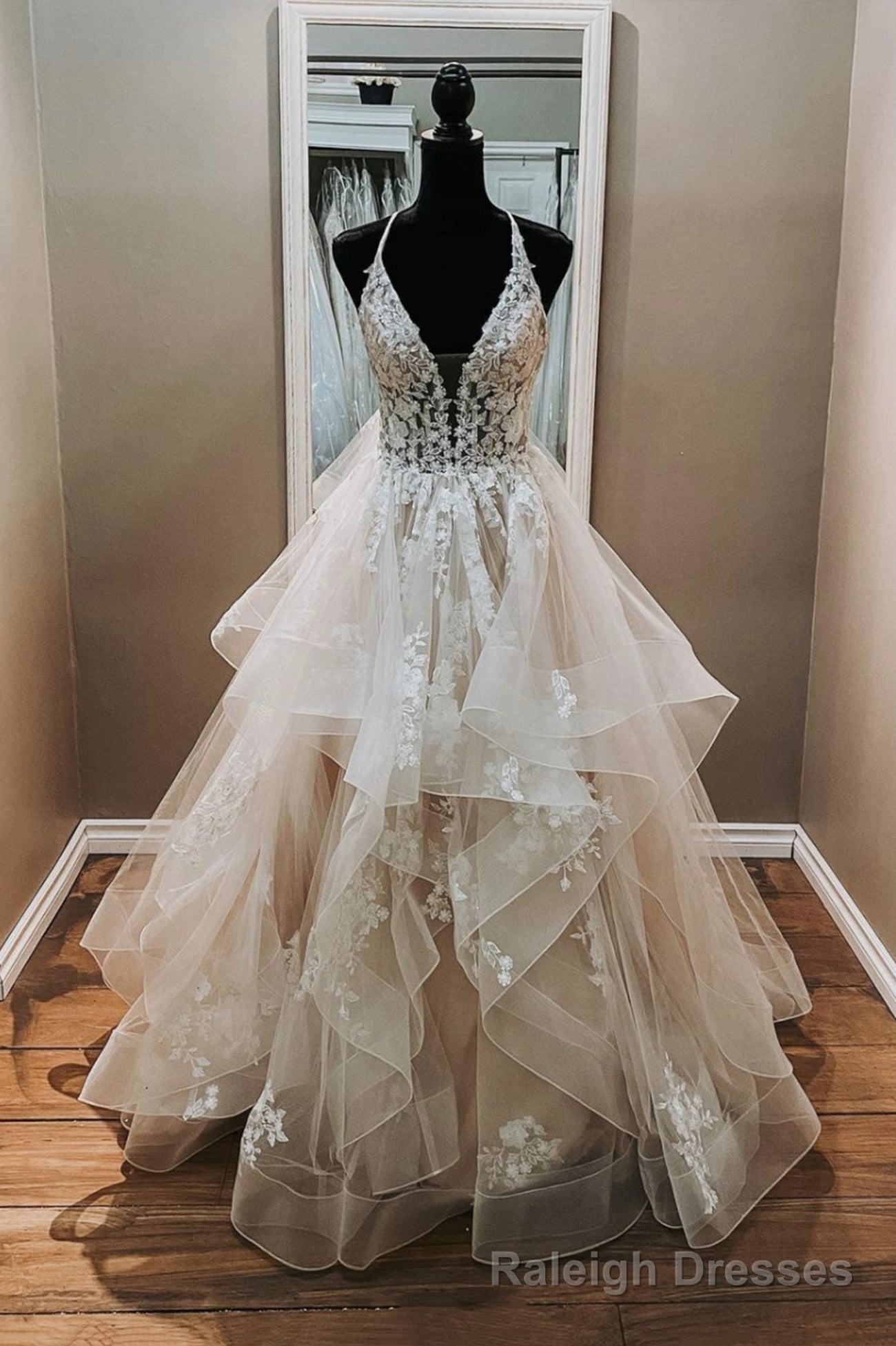 Champagne V-Neck Tulle Long Prom Dresses, A-Line Formal Evening Dresses