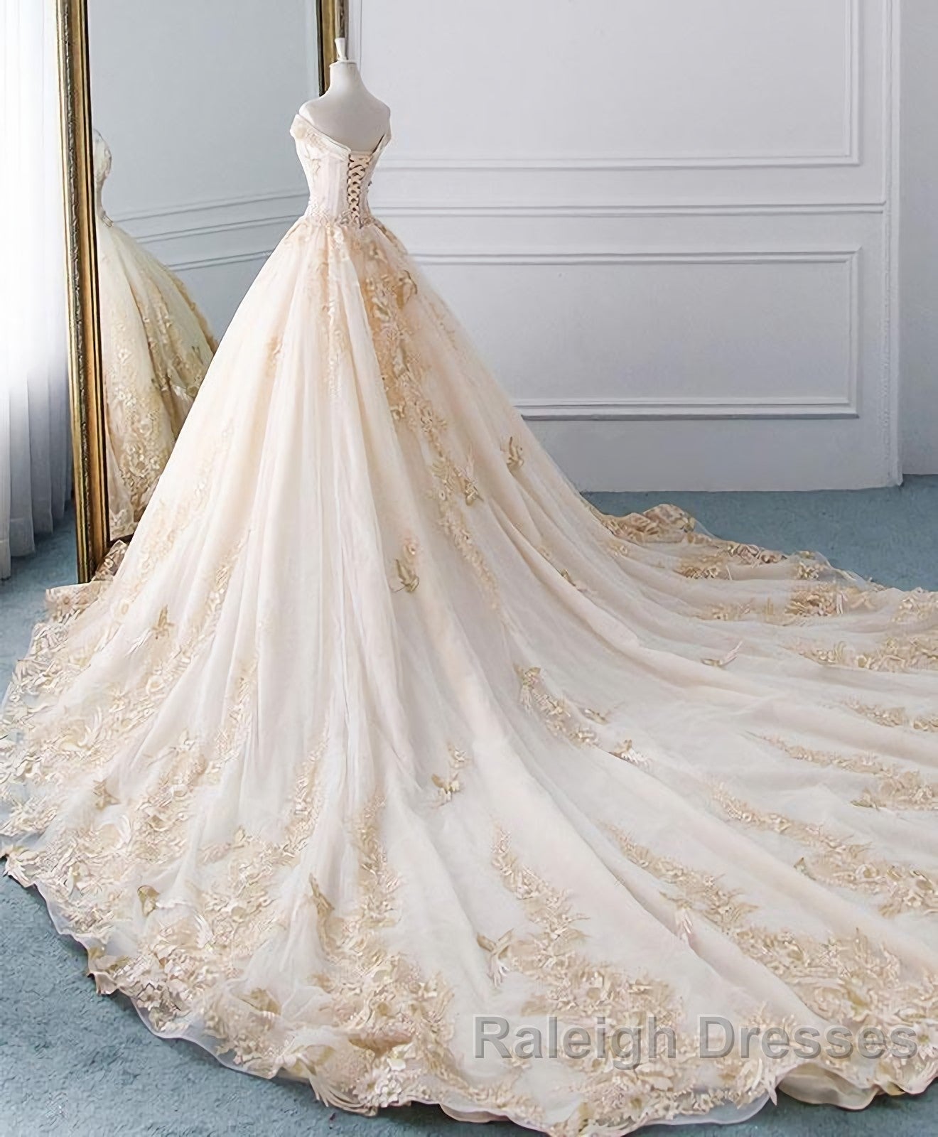 Unique Champagne Tulle Lace Long Wedding Dresses Bridal Gown