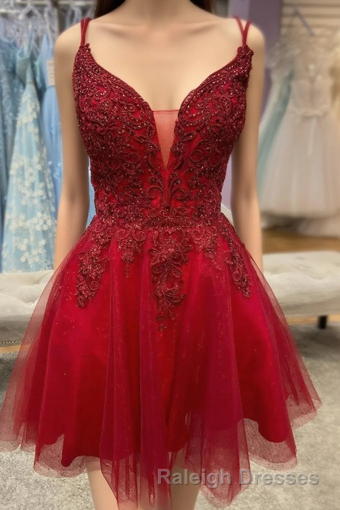 Red Plunging V Neck Lace-Up Appliques Tulle Homecoming Dress Main image