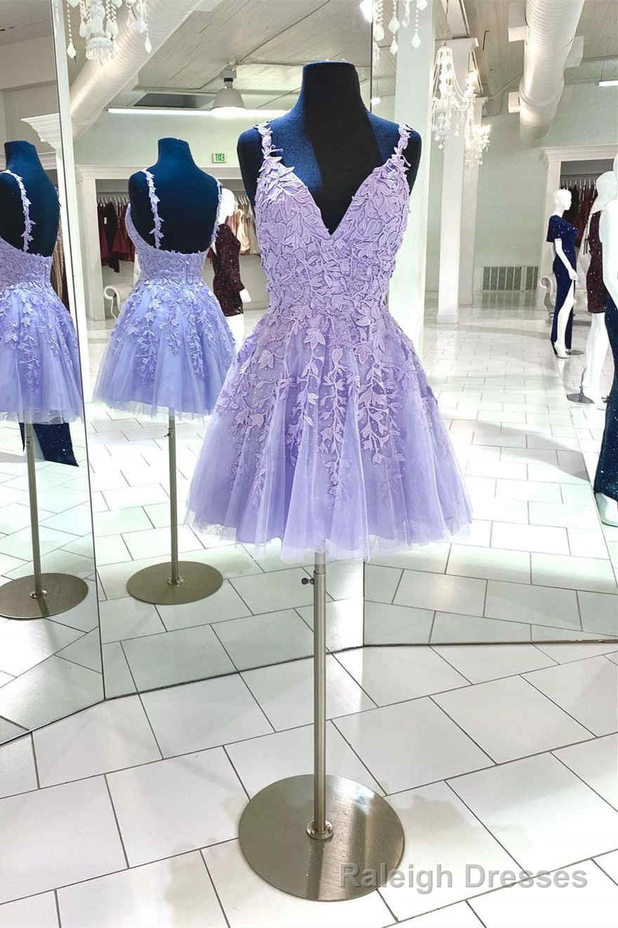 V Neck Lace Appliques Lavender Short Homecoming Dress Main image