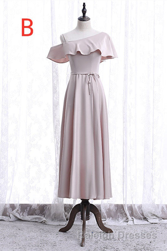 Off the shoulder Light Pink Bridesmaid Dresses Secondary image