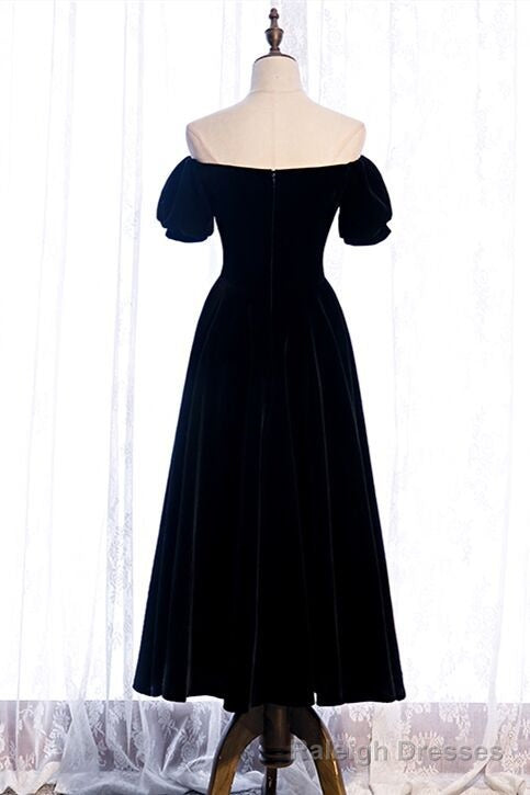 Off the Shoulder Black Velvet Prom Dress