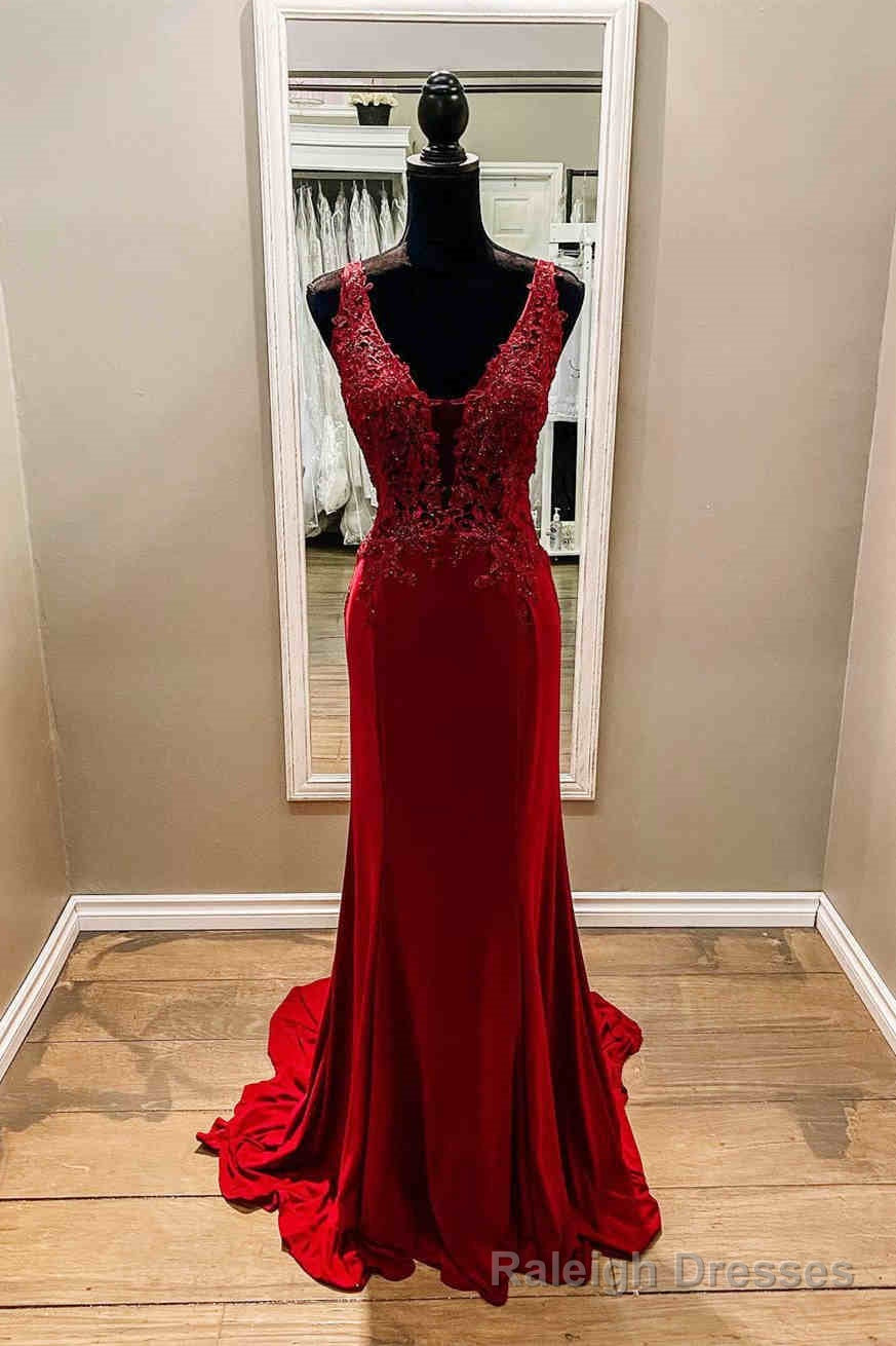 Mermaid Sleeveless Red Lace Prom Dress