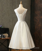 Simple V Neck White Short Prom Dresses White Homecoming Dresses