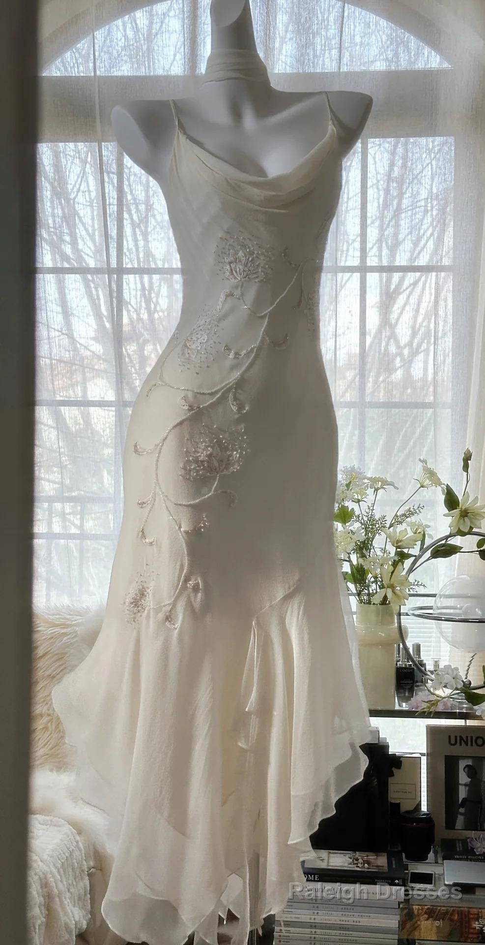 90S Fairytale White Chiffon & Tulle Prom Dress For Pool Party -Vintage Beading & Embroidery Ball Gown For Formal Events Main image