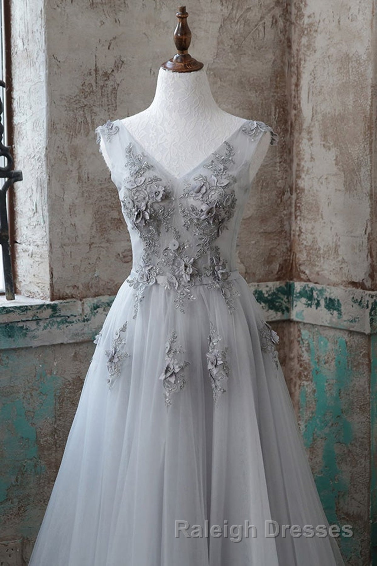 Grey V Neckline Tulle With Lace Long Prom Dresses Grey A Line Prom Dresses