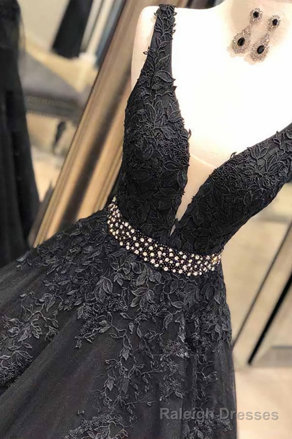 Ball Gown Straps Black V Neck Lace Appliques Prom Dresses, Beads V Back Dance Dress Secondary image