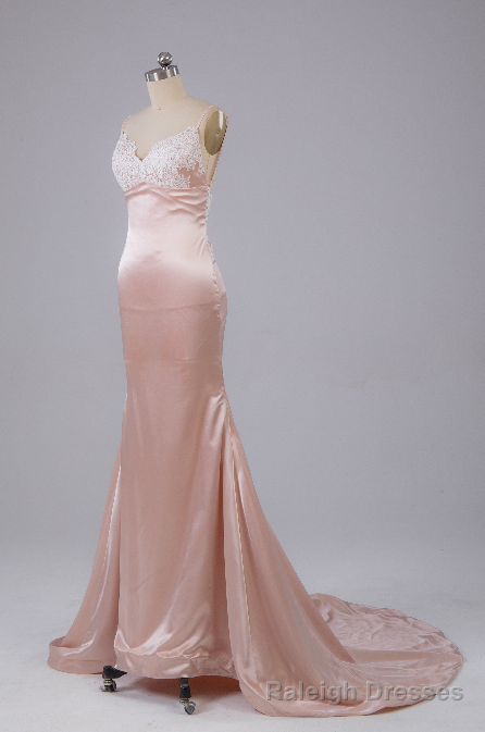 Beautiful Open Back Sweep Train Prom Dress with Lace Appliques Secondary image