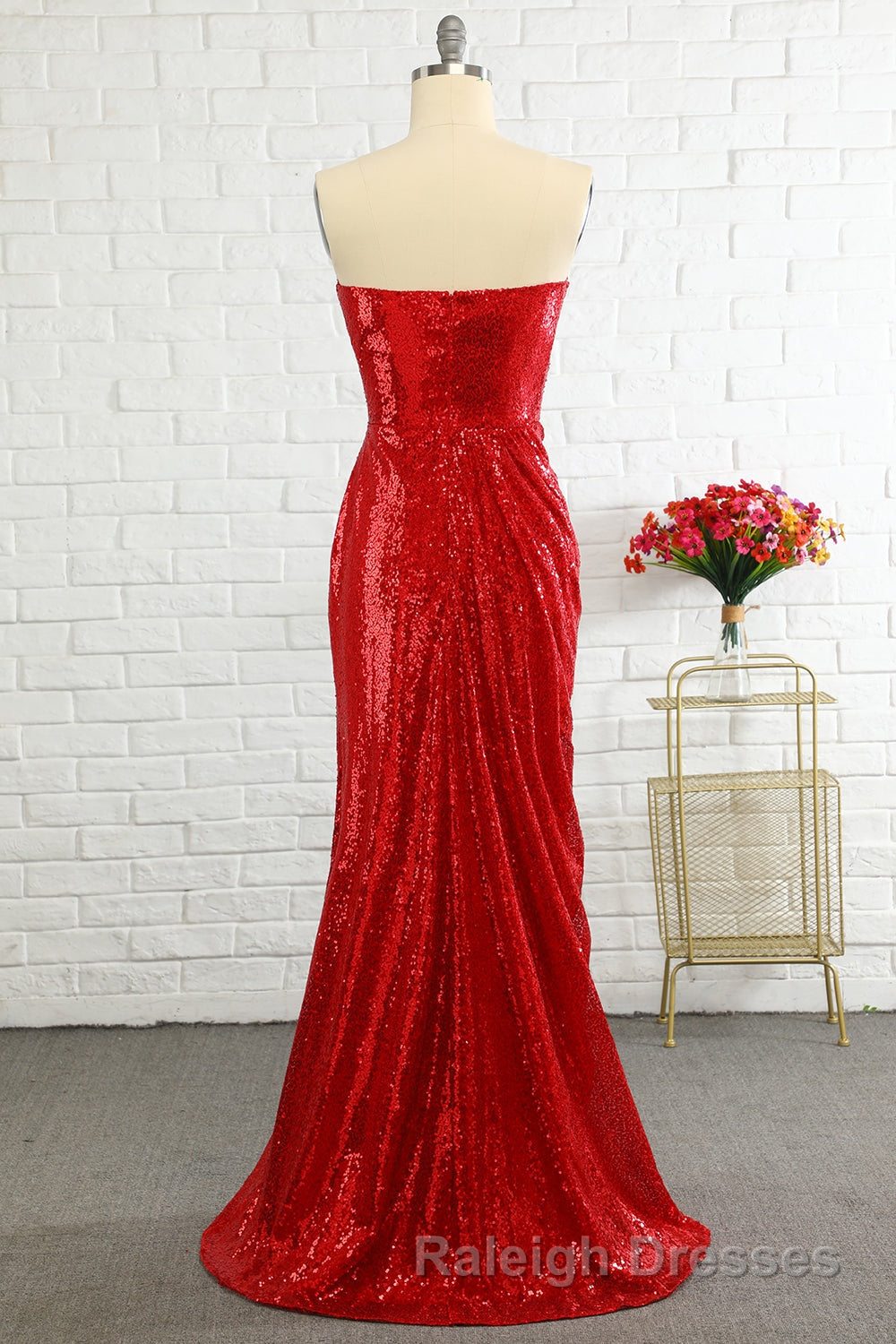 Sheath Sweetheart Red Sequins Prom Dresses with Sequins