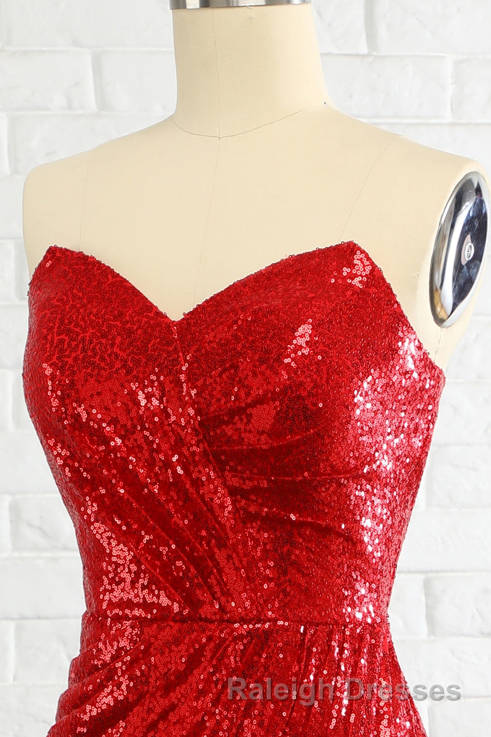 Sheath Sweetheart Red Sequins Prom Dresses with Sequins