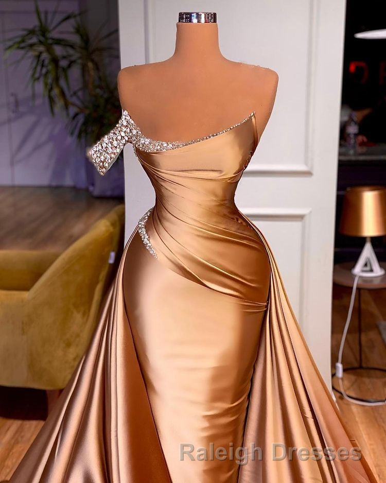 Chic One Shoulder Beaded Mermaid Prom Dresses With Court Train Secondary image