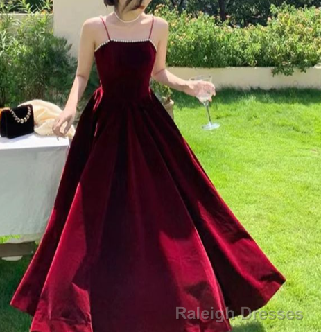 Burgundy A-Line Spaghetti Straps Elegant Long Prom Dress Formal Party Dress Main image
