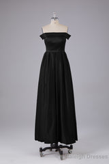 Elegant Off the Shoulder Satin Bridesmaid Dresses