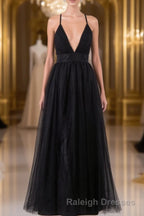 Elegant Tulle Spaghetti Straps Backless Floor Length Prom Dresses