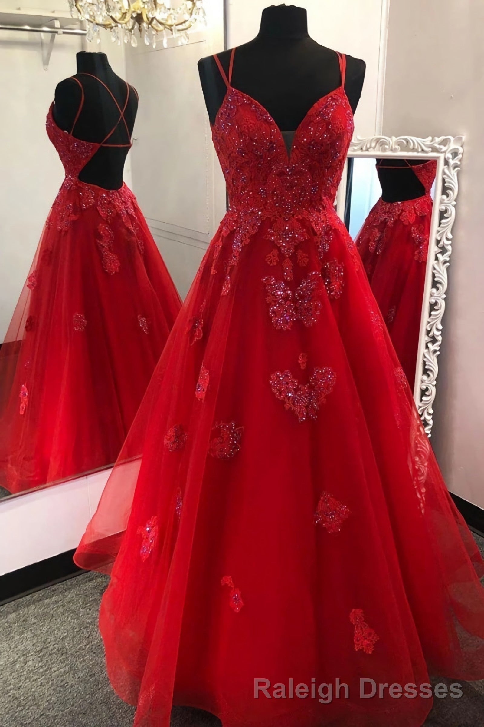 Gorgeous V Neck Backless Red Lace Evening Dress 2025 Backless Red Lace Formal Dresses Red Ball Gown Main image