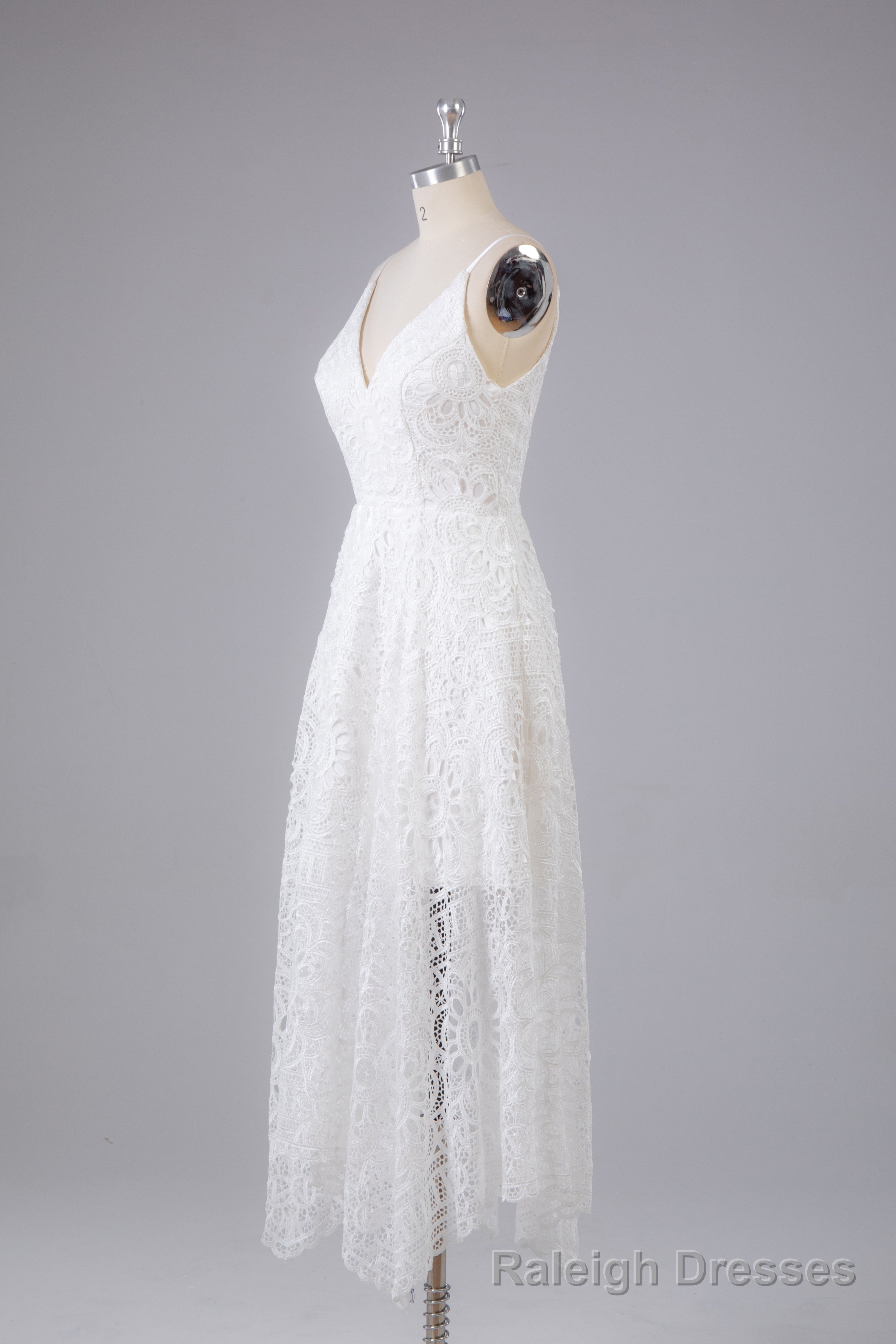 Elegant Spaghetti Straps V Neck Lace Prom Dress Secondary image