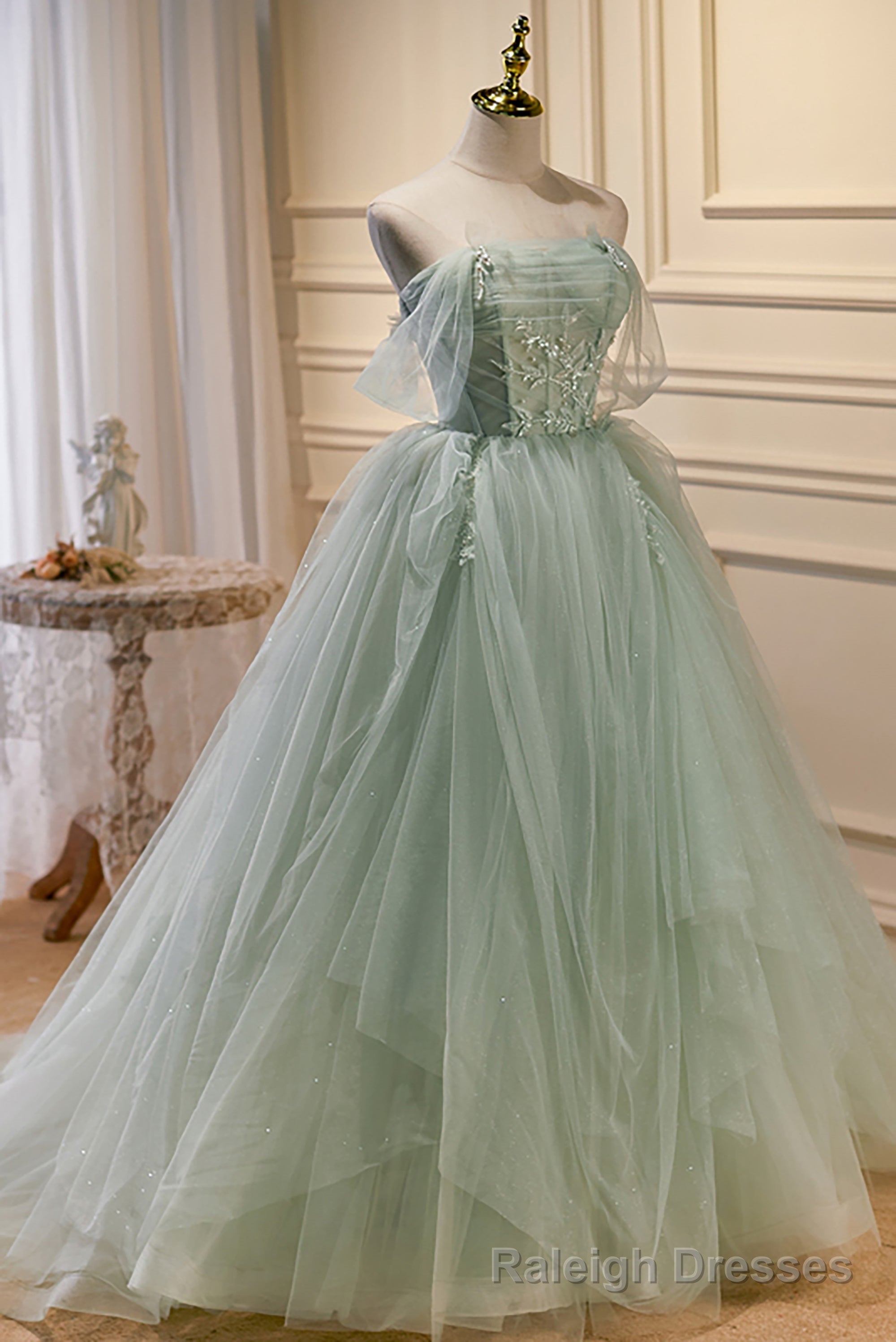 Elegant Green Strapless Evening Gown Off The Shoulder Tulle Prom Dresses Secondary image
