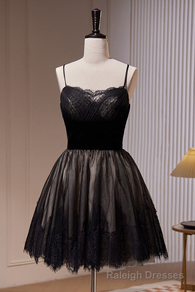 Black Spaghetti Straps Lace Tulle Short Homecoming Dresses Main image
