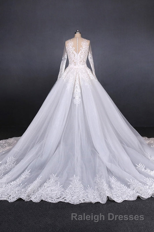 Elegant Long Sleeves Lace Wedding Dresses Beautiful Bridal Dresses Secondary image