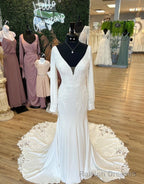 Mermaid V-Neck Court Train Long Sleeves Wedding Dress With Appliques