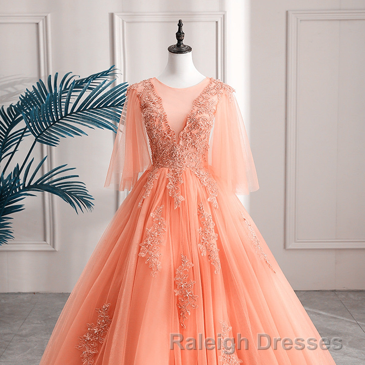 Lovey Tulle V Neckline Long Prom Dresses With Lace A Line Tulle Sweet 16 Dresses