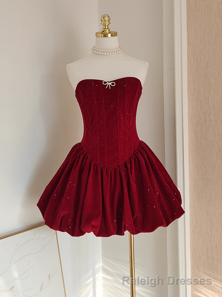 Sexy A Line Strapless Burgundy Velvet Ruffles Vacation Dresses Short Birthday Outfits Main image