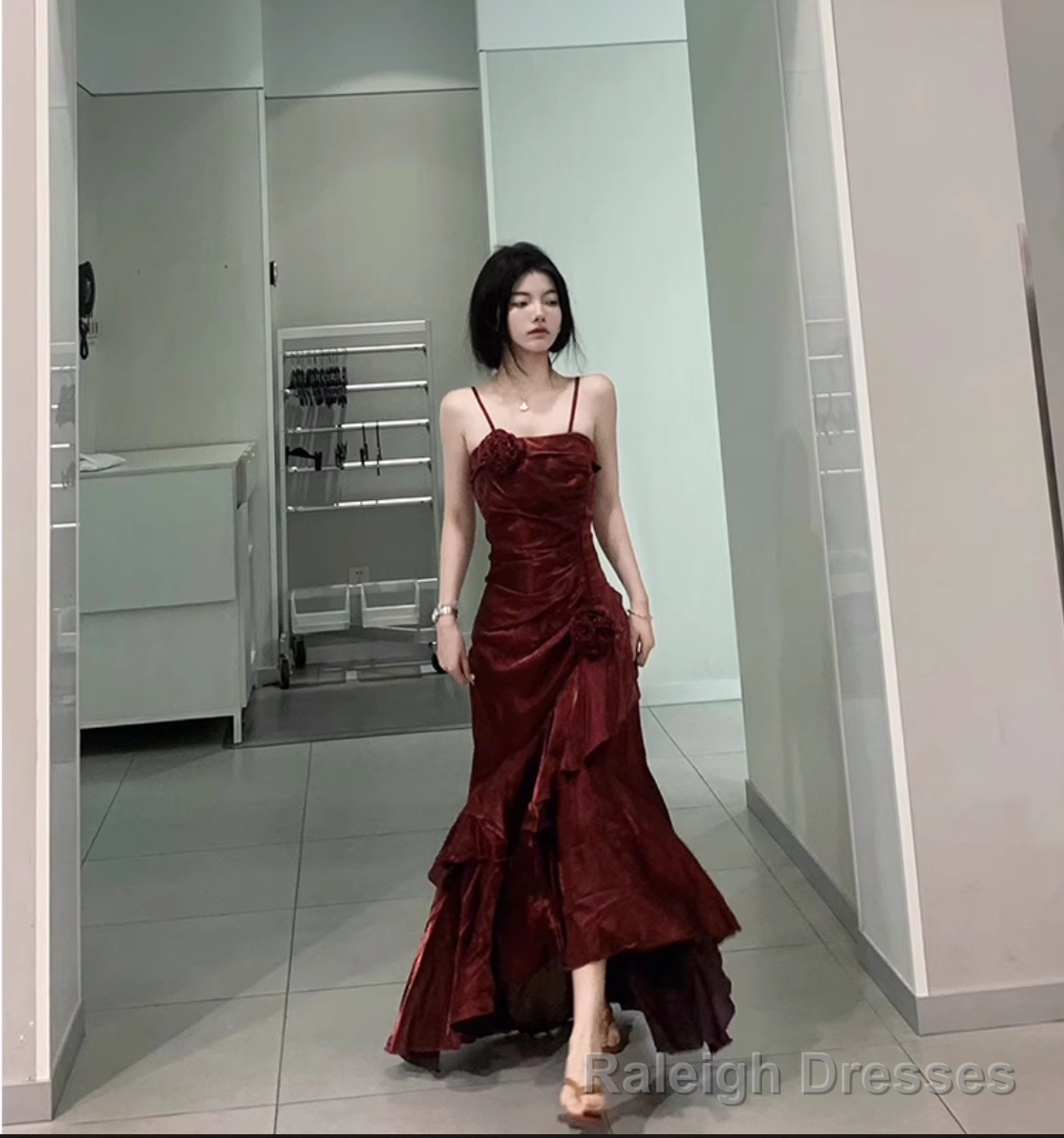 Chic High Low Spaghetti Straps Burgundy Long Birthday Dresses Birthday Outfits Main image